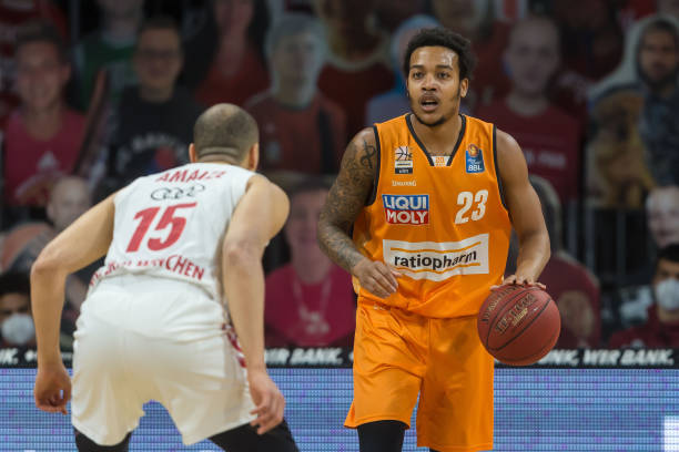 尽量不撞到 尽量不撞到